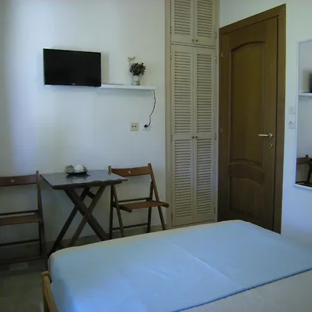 Apartment Anna Mola Kalyva